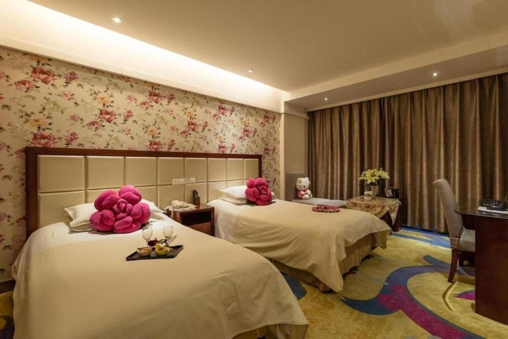 New Friendship Hotel Luoyang  Exteriör bild