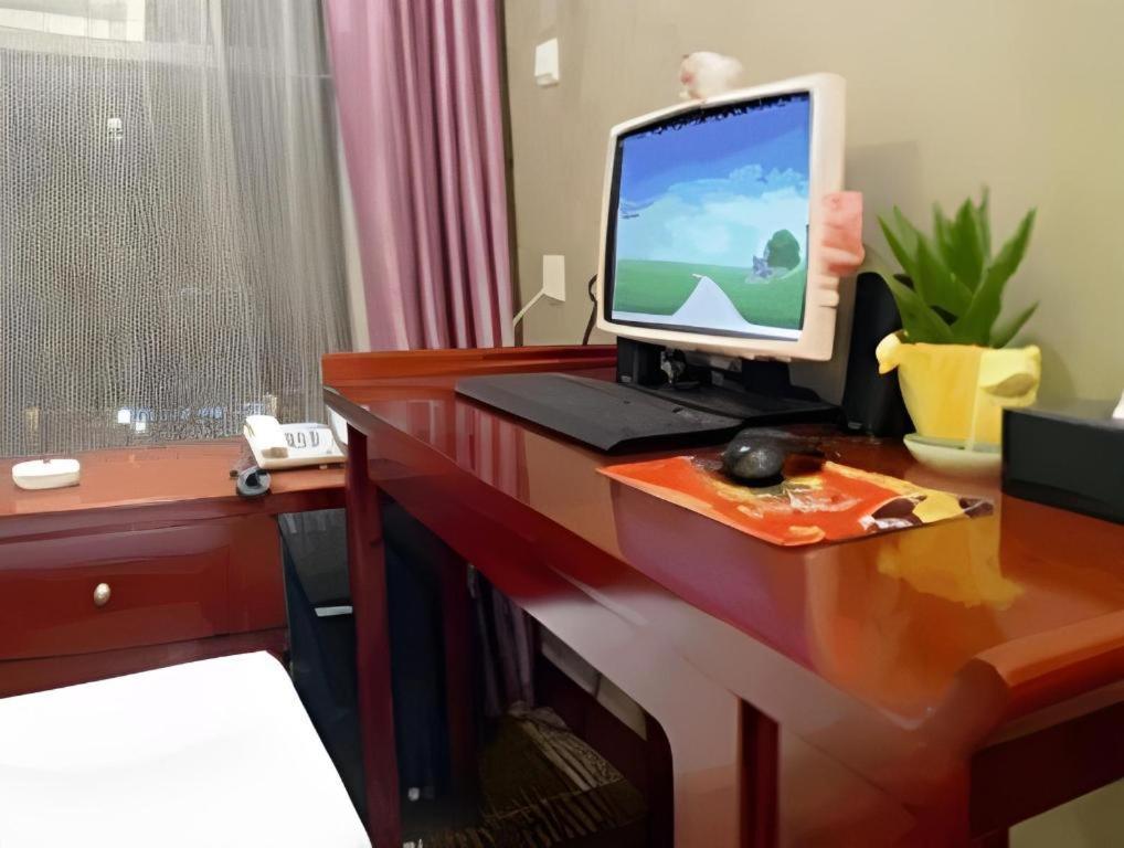 New Friendship Hotel Luoyang  Exteriör bild