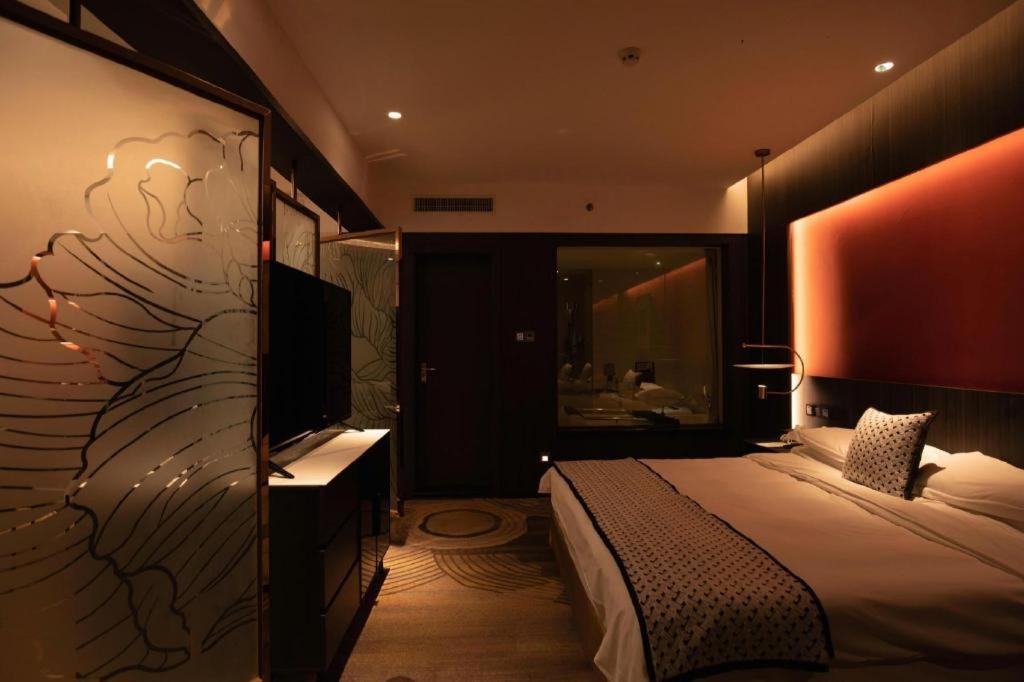 New Friendship Hotel Luoyang  Exteriör bild