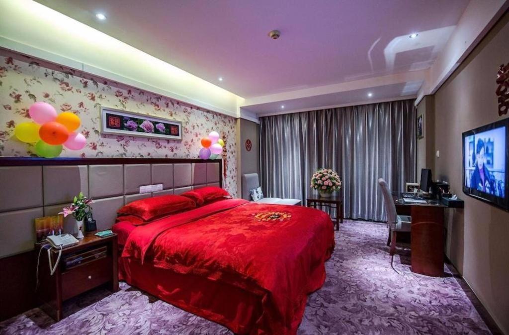 New Friendship Hotel Luoyang  Exteriör bild